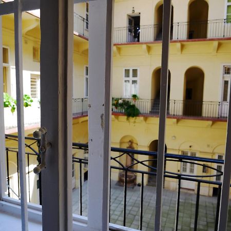 Dorotea - Cosy Home In The Heart Of Βουδαπέστη Εξωτερικό φωτογραφία