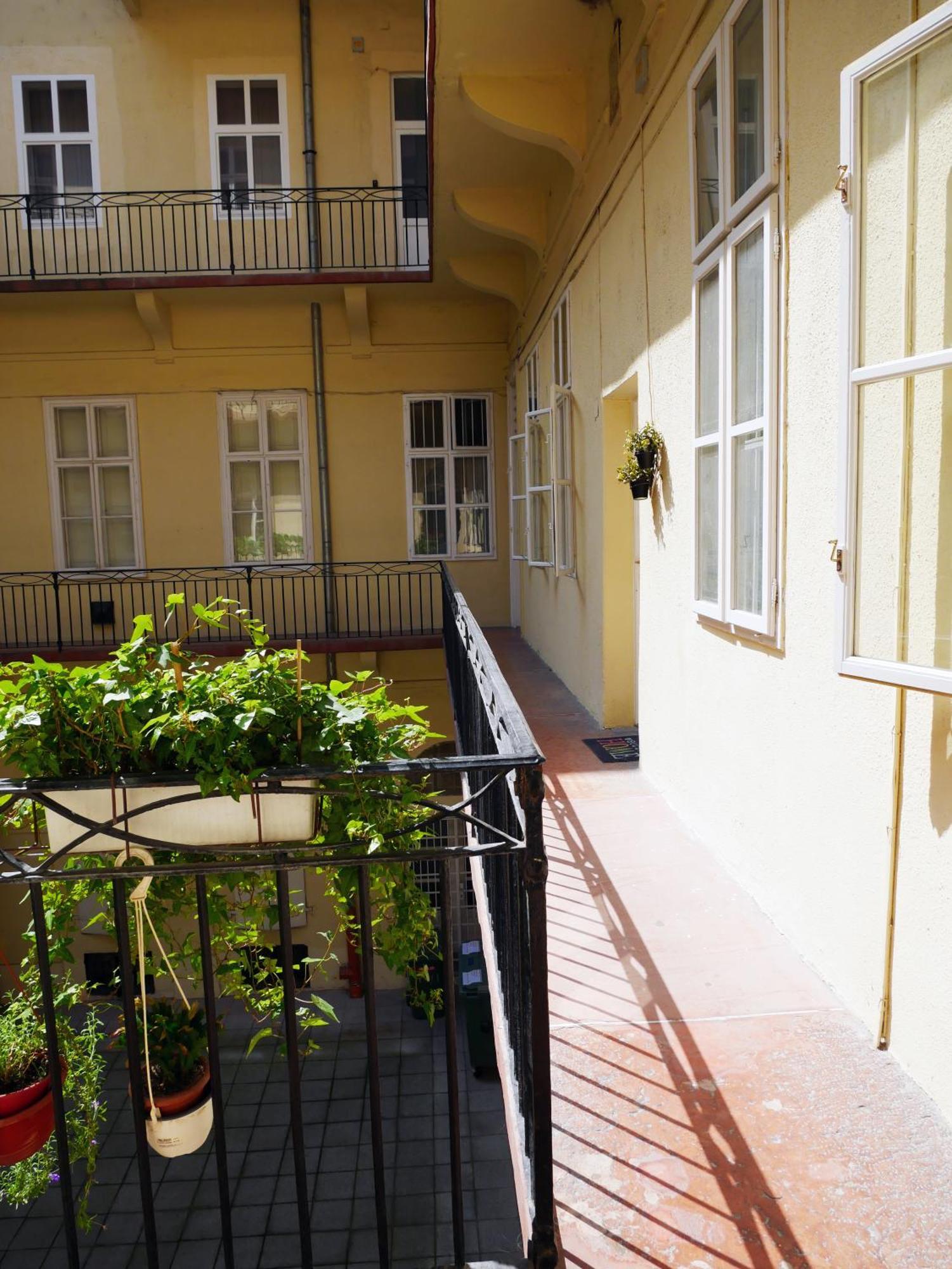 Dorotea - Cosy Home In The Heart Of Βουδαπέστη Εξωτερικό φωτογραφία