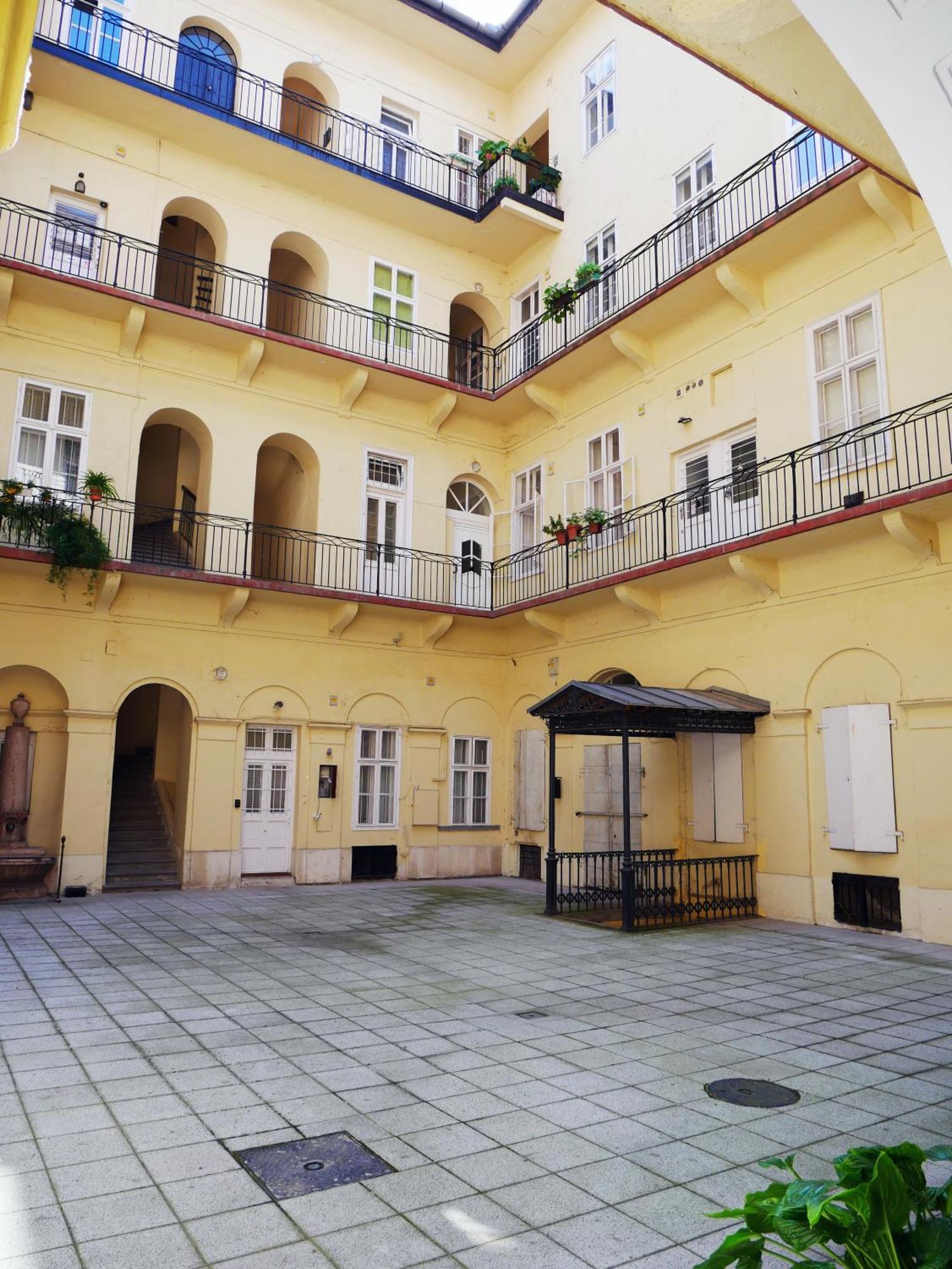 Dorotea - Cosy Home In The Heart Of Βουδαπέστη Εξωτερικό φωτογραφία